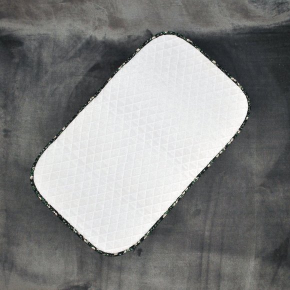 Vera Bradley Ultimate Baby Black Quilted Diaper Bag w/ Changing Pad - Picture 8 of 14